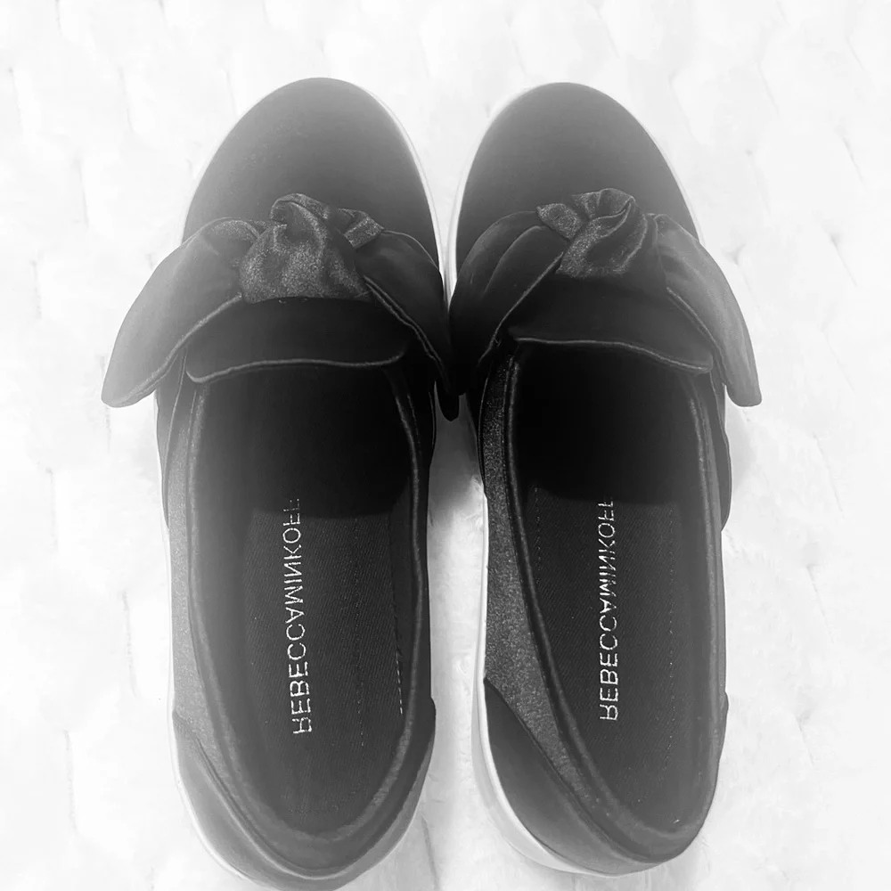 NEW Rebecca Minkoff Satin Black Bow Flats Sneaker, Size 5 - Picture 4 of 8